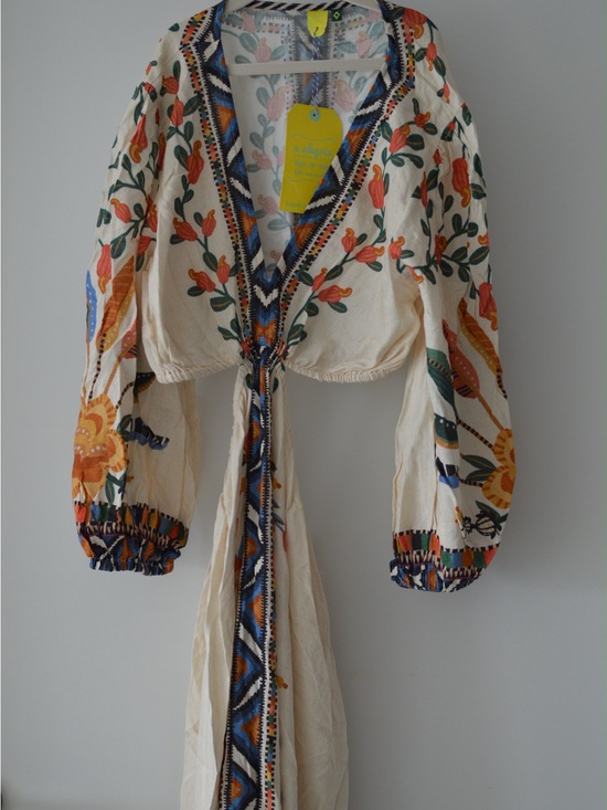 FARM Rio Dresses & Skirts - FARM Rio Cream Dress with Multicolor Tropical Print